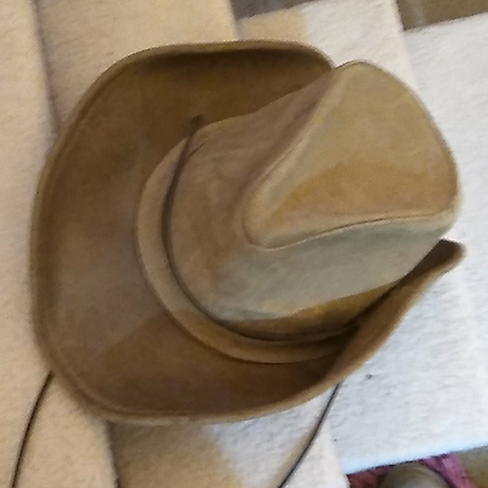 Aussie hat